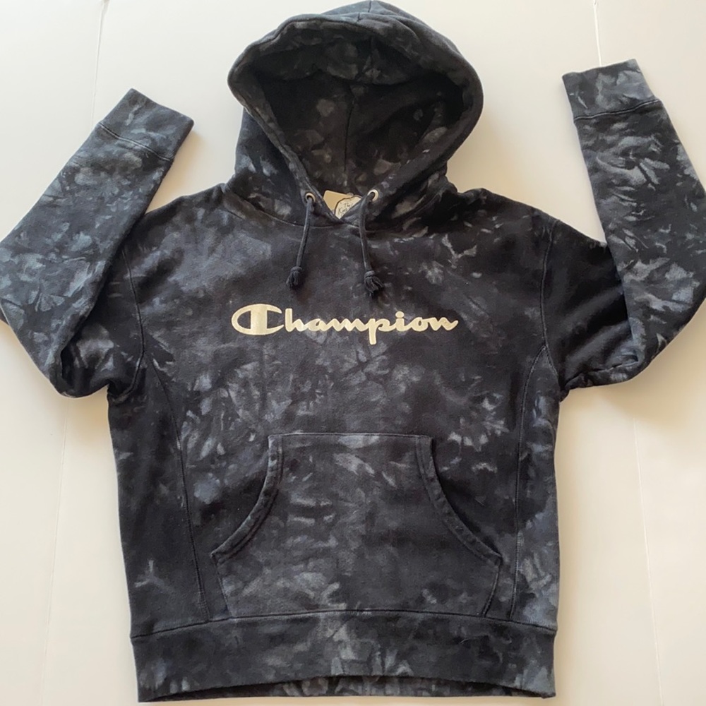 NWT Champion Scrunch Dye Reverse Weave Hoodie Black Gray Small